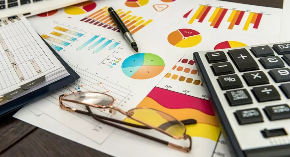 Bazy danych Access w&nbsp;analizie rynku i&nbsp;planowaniu strategicznym